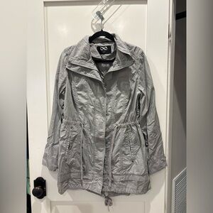 Light Gray Women's be boundless Jacket -size L
